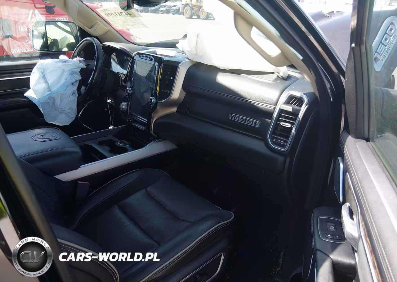 2019 Ram 1500 Laramie 4X2 5'7 Box VIN:1C6RREJT4KN615862 - 5