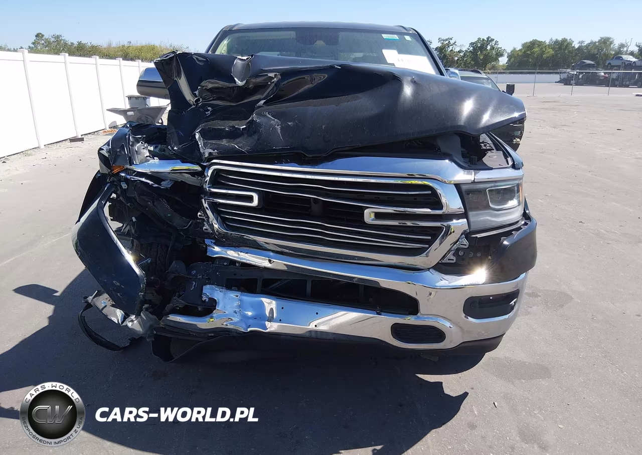 2019 Ram 1500 Laramie 4X2 5'7 Box VIN:1C6RREJT4KN615862 - 6