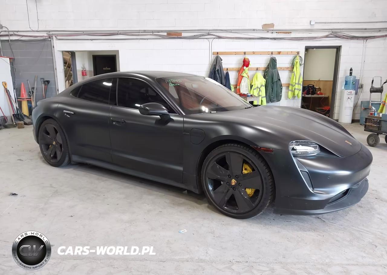 2022 Porsche Taycan