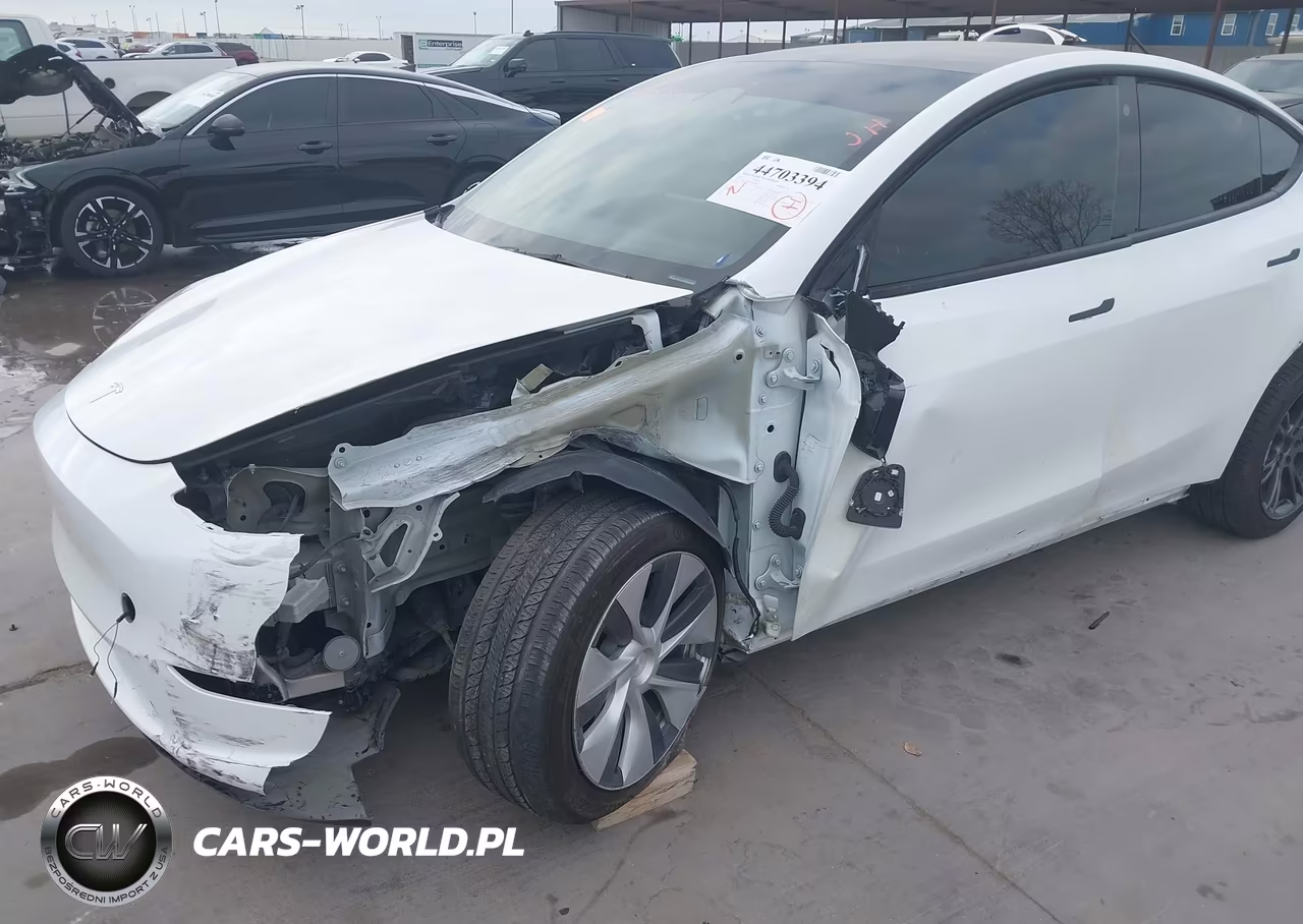 2023 Tesla Model Y Awd-Long Range Dual Motor All-Wheel Drive VIN:7SAYGDEE1PF780633 - 6