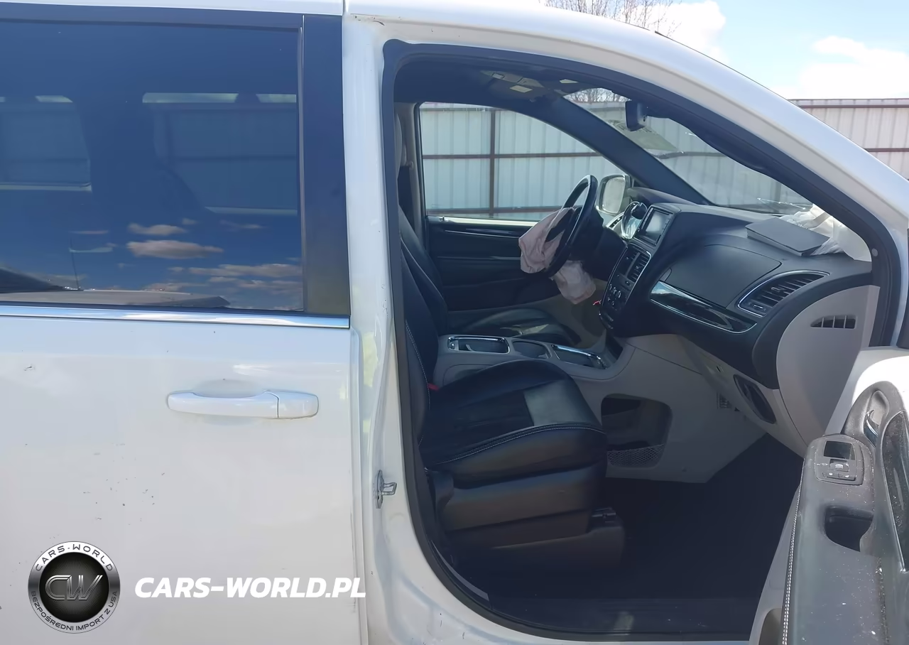 2019 Dodge Grand Caravan Sxt VIN:2C4RDGCG5KR775741 - 5