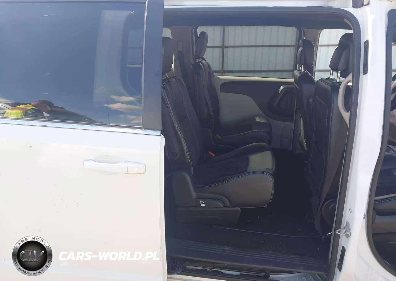 2019 Dodge Grand Caravan Sxt VIN:2C4RDGCG5KR775741 - 8