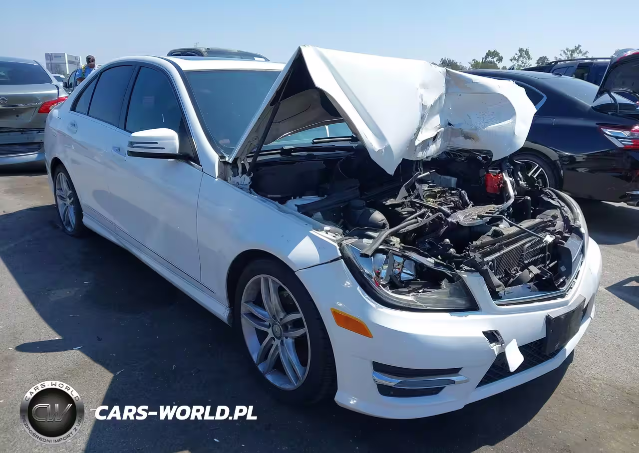 2014 Mercedes-Benz C 250 Sport