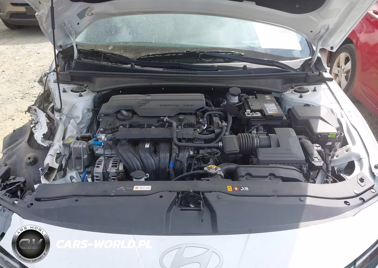 2025 Hyundai Elantra Limited VIN:KMHLP4DG3SU888810 - 10