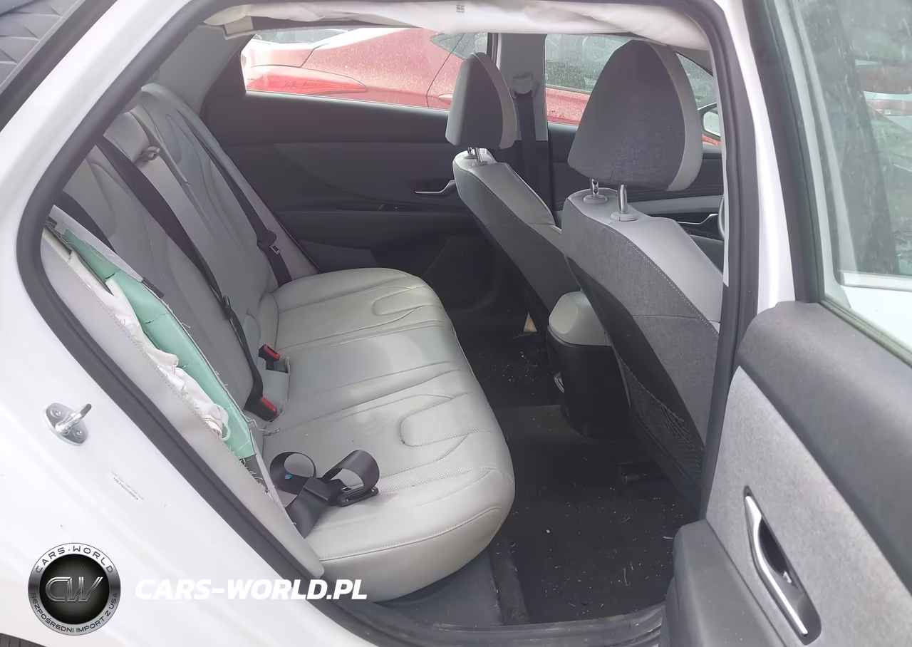 2025 Hyundai Elantra Limited VIN:KMHLP4DG3SU888810 - 8