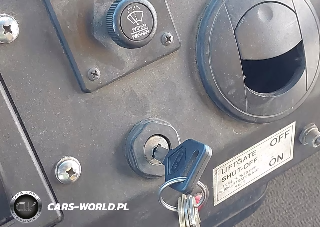 2013 Freightliner Chassis M Line Walk-In Van VIN:4UZAC3DV9DCFF6891 - 10