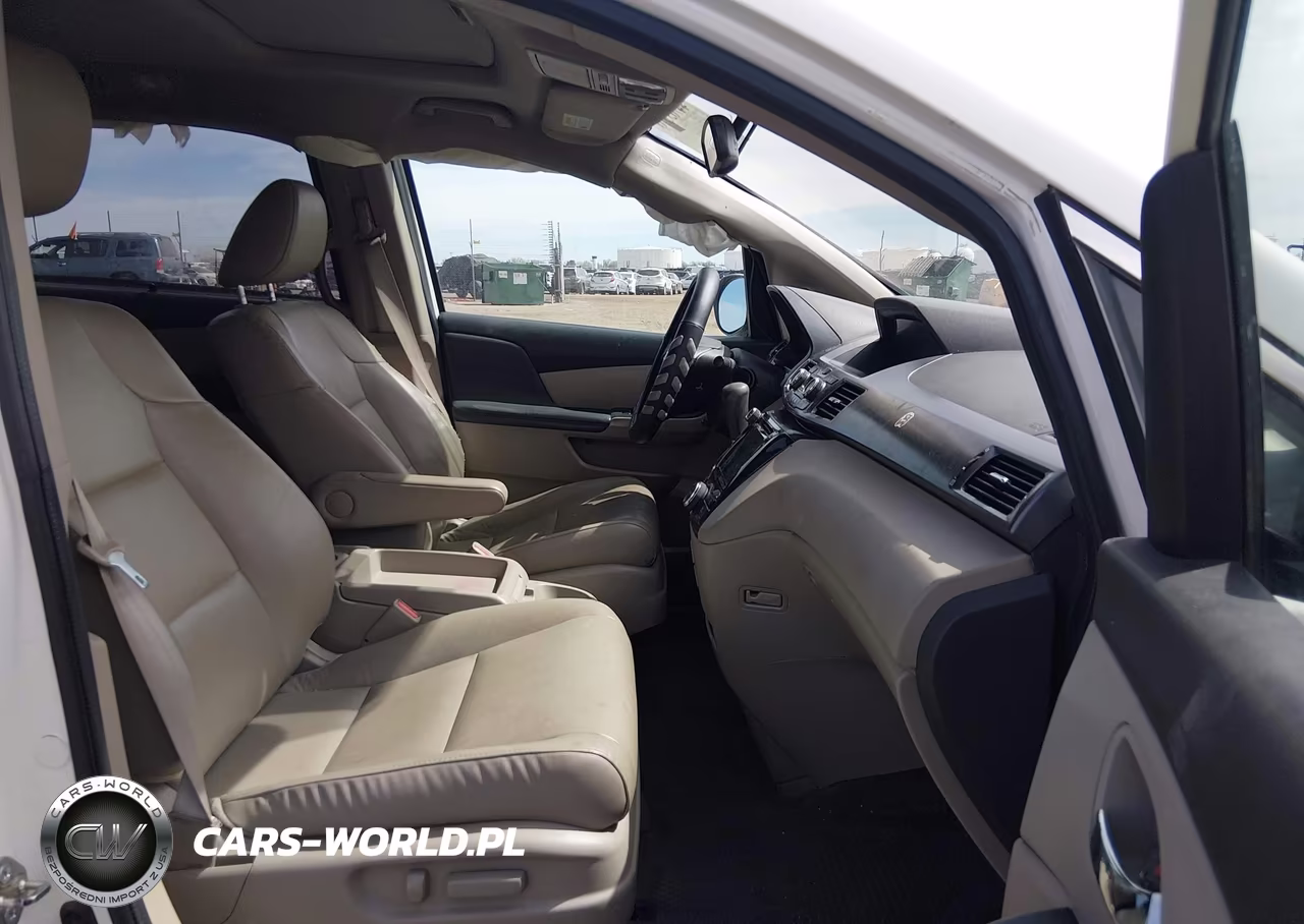 2015 Honda Odyssey Ex-L VIN:5FNRL5H64FB088971 - 5
