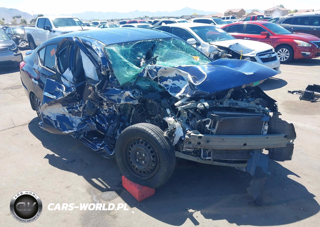 2014 Nissan Versa 1.6 Sv