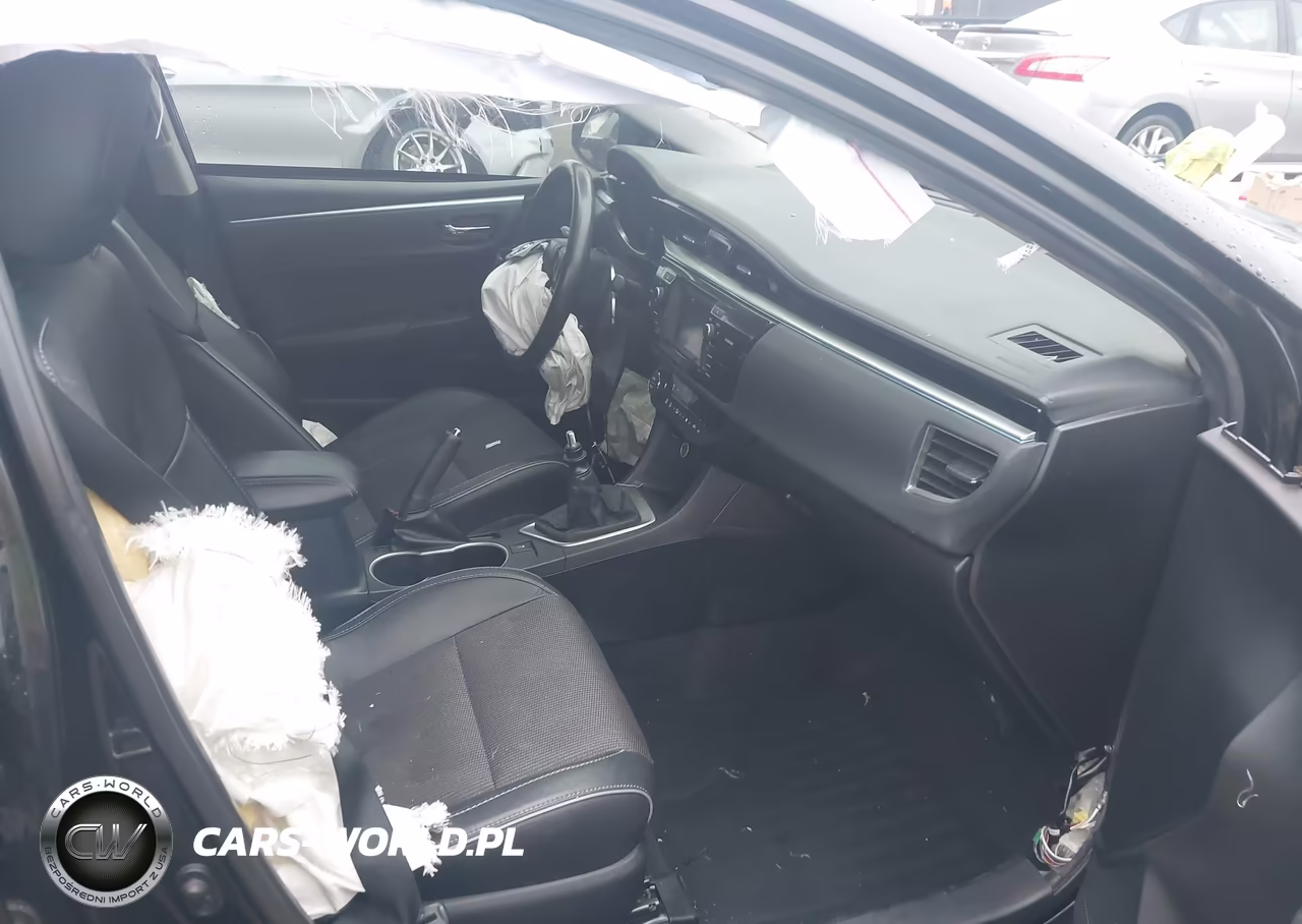 2015 Toyota Corolla S Plus VIN:2T1BURHE9FC364112 - 5