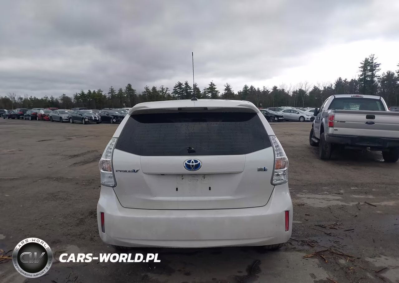 2013 Toyota Prius V Five VIN:JTDZN3EU8D3198725 - 16