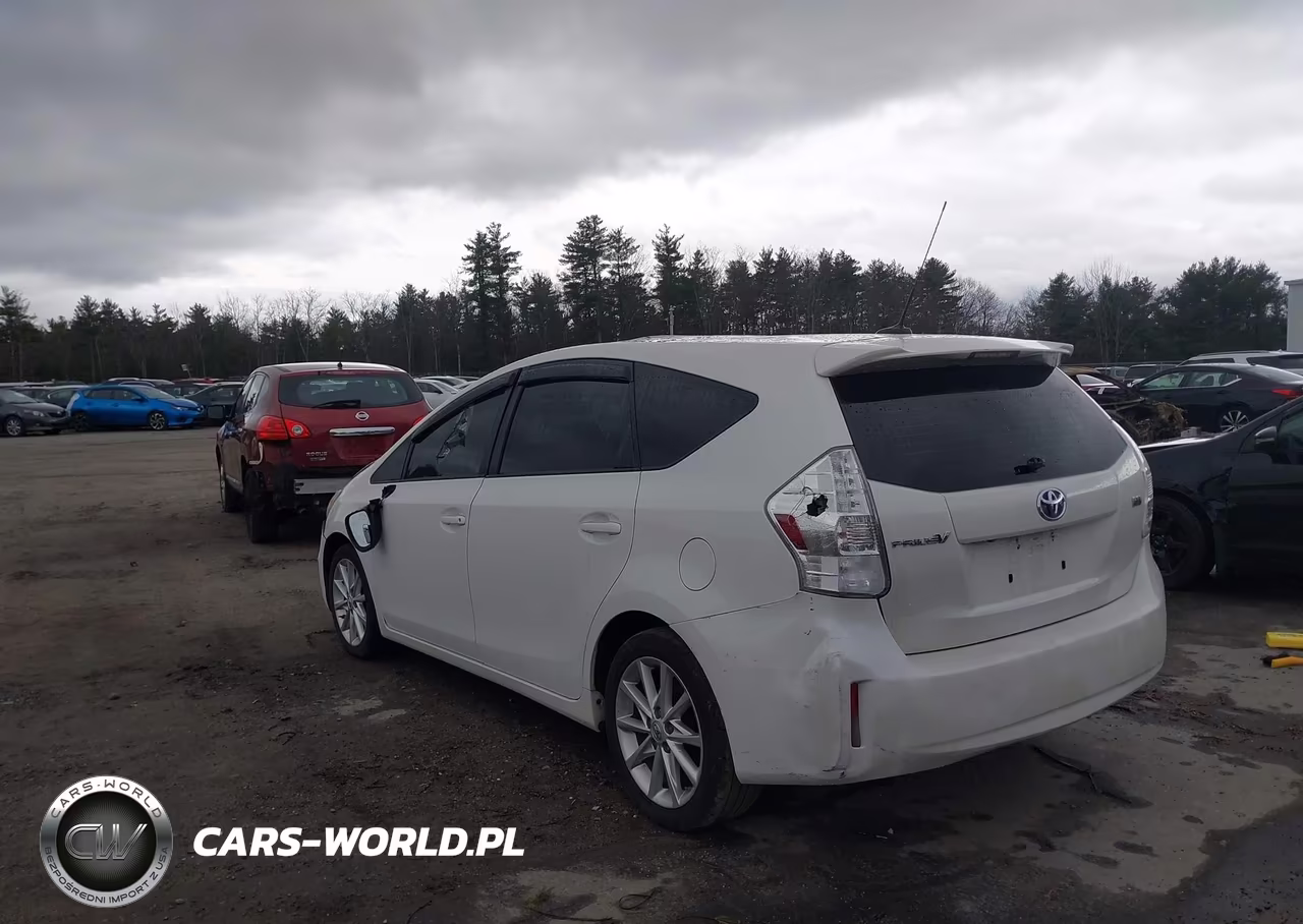 2013 Toyota Prius V Five VIN:JTDZN3EU8D3198725 - 3