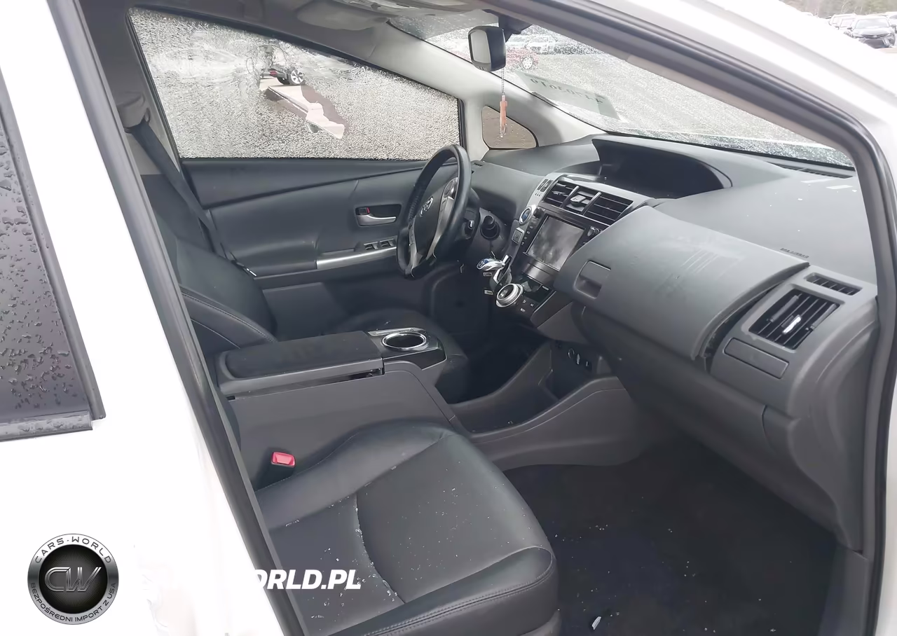 2013 Toyota Prius V Five VIN:JTDZN3EU8D3198725 - 5