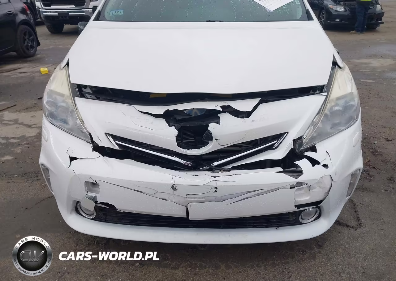 2013 Toyota Prius V Five VIN:JTDZN3EU8D3198725 - 6