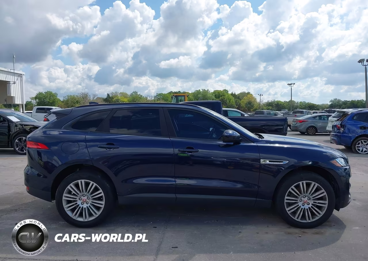 2017 Jaguar F-Pace 35T Premium VIN:SADCJ2BV0HA886149 - 14