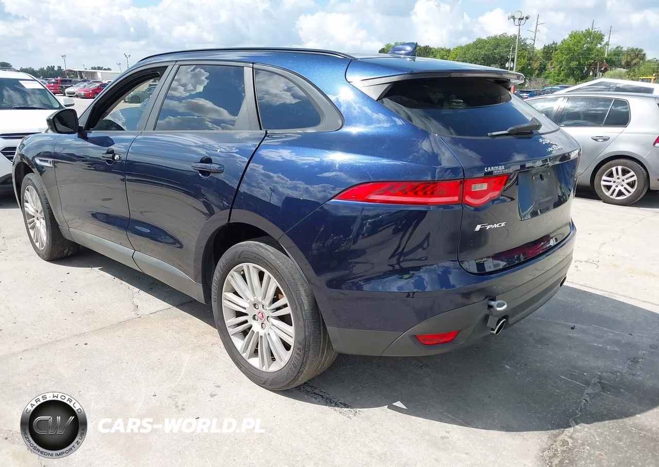 2017 Jaguar F-Pace 35T Premium VIN:SADCJ2BV0HA886149 - 3