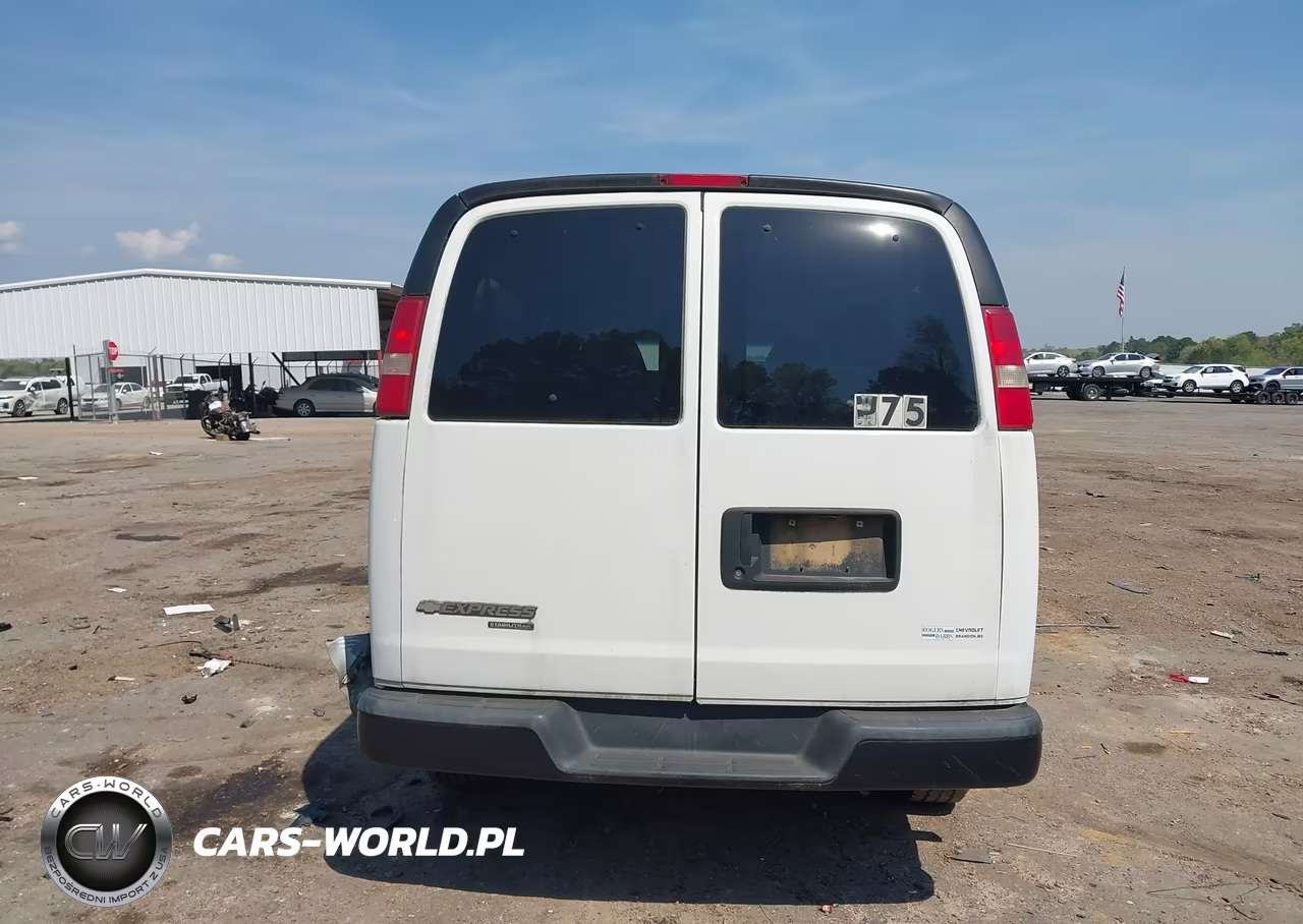 2015 Chevrolet Express 3500 Ls VIN:1GAZGZFF6F1155165 - 16