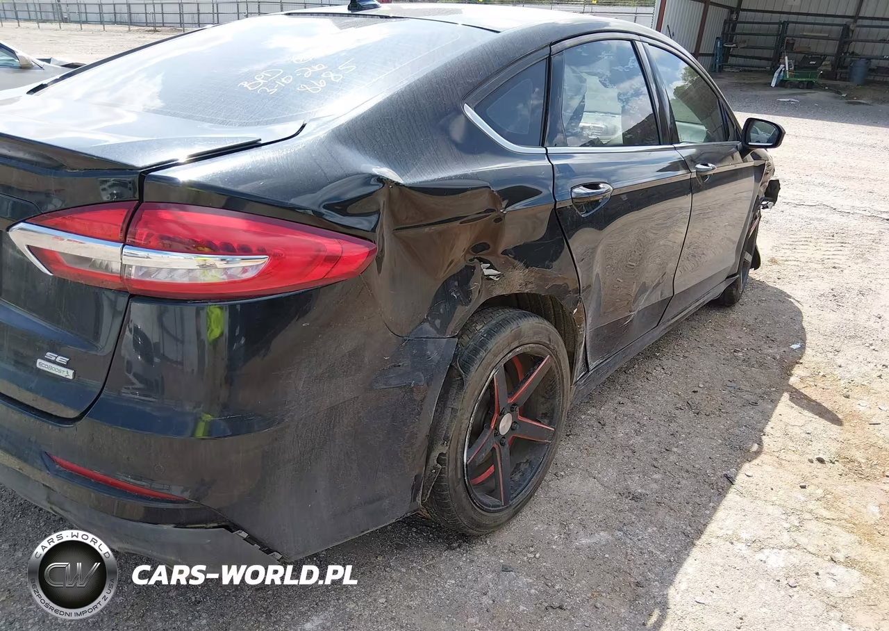 2019 Ford Fusion Se VIN:3FA6P0HD6KR198685 - 18