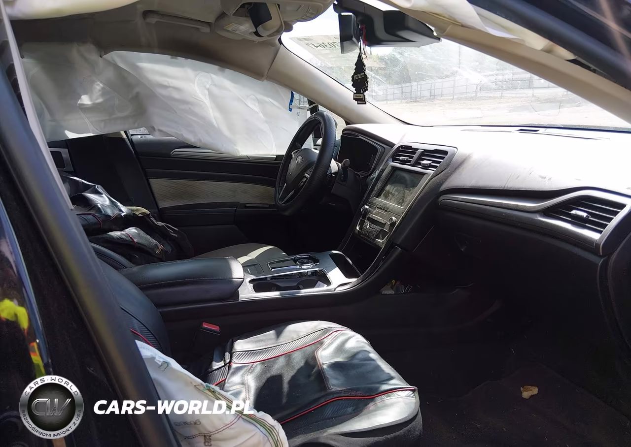 2019 Ford Fusion Se VIN:3FA6P0HD6KR198685 - 5