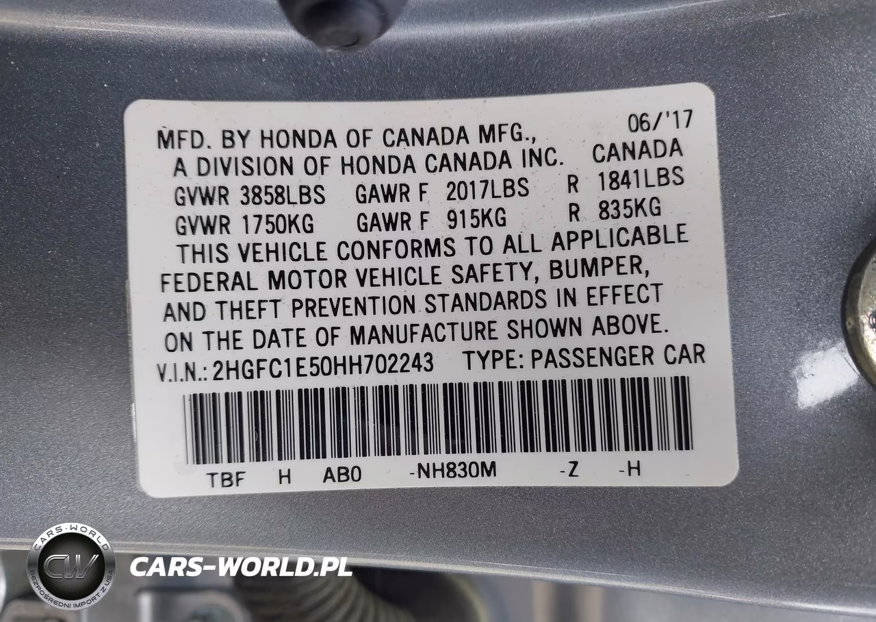 2017 Honda Civic Si VIN:2HGFC1E50HH702243 - 9