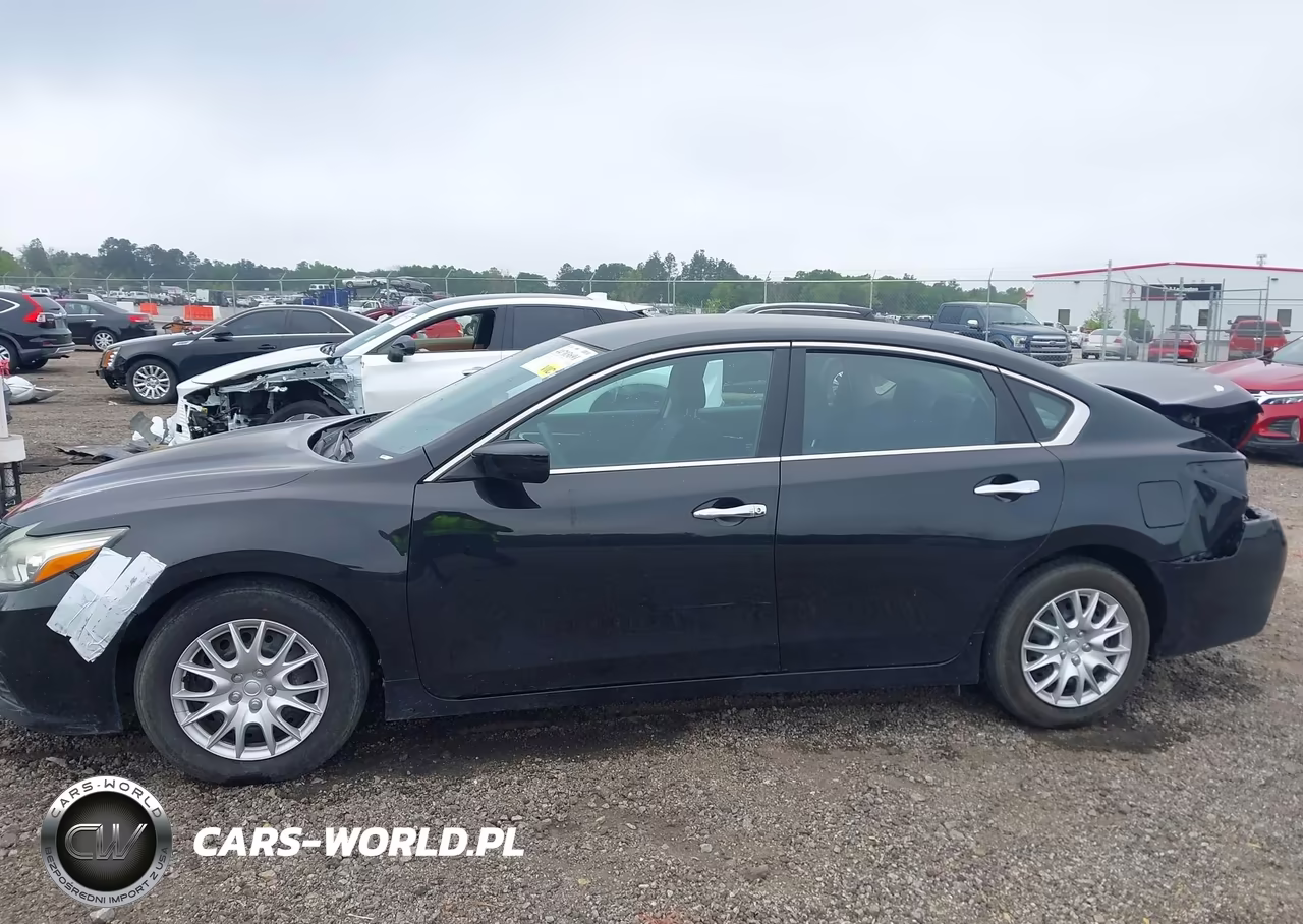 2017 Nissan Altima 2.5 S VIN:1N4AL3AP4HN349370 - 15