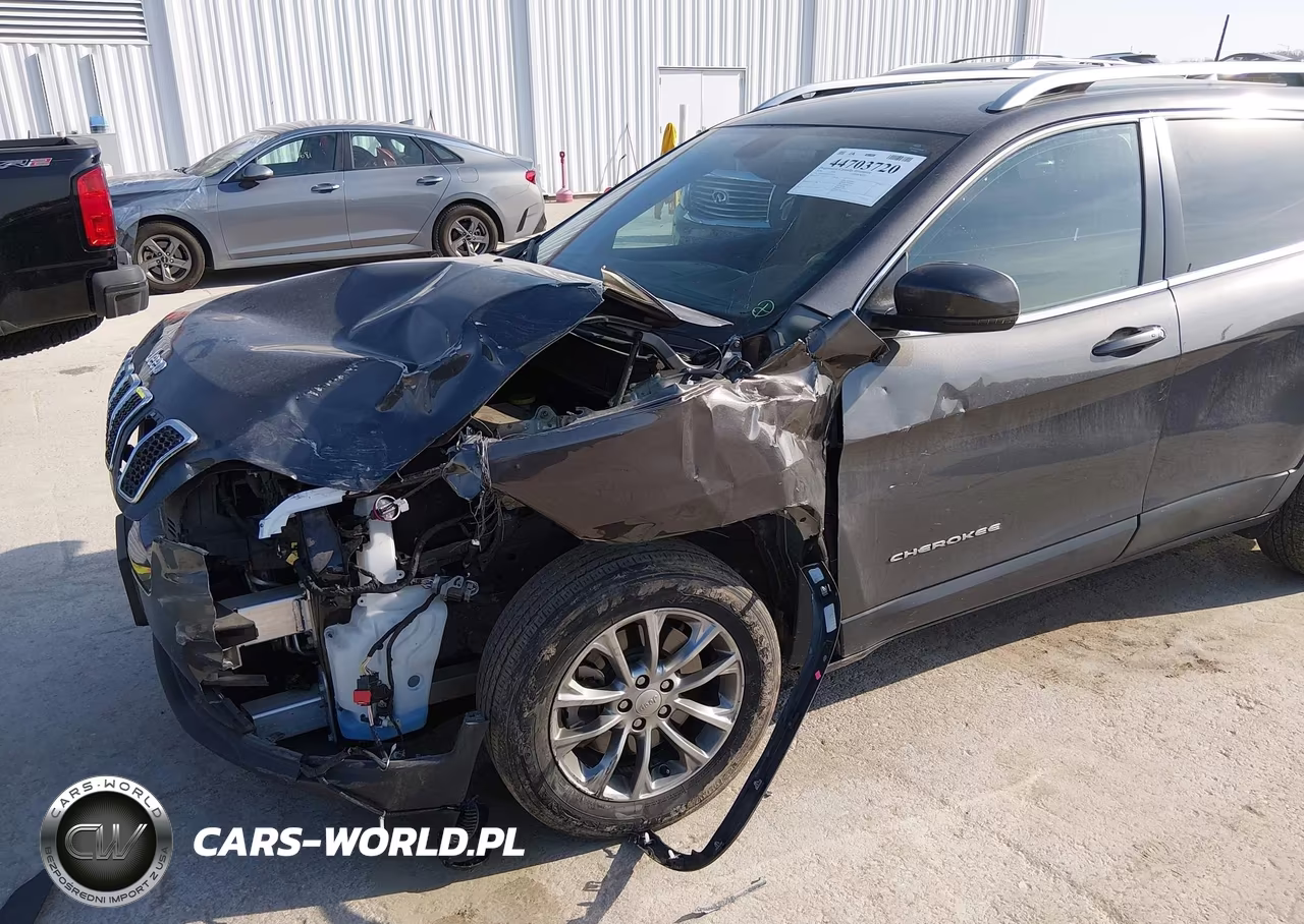 2020 Jeep Cherokee Latitude Plus Fwd VIN:1C4PJLLB6LD557115 - 6