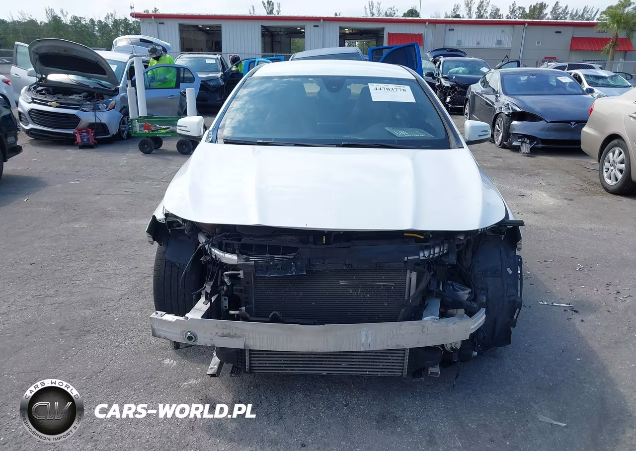 2018 Mercedes-Benz Cla 250 VIN:WDDSJ4EB2JN679383 - 13