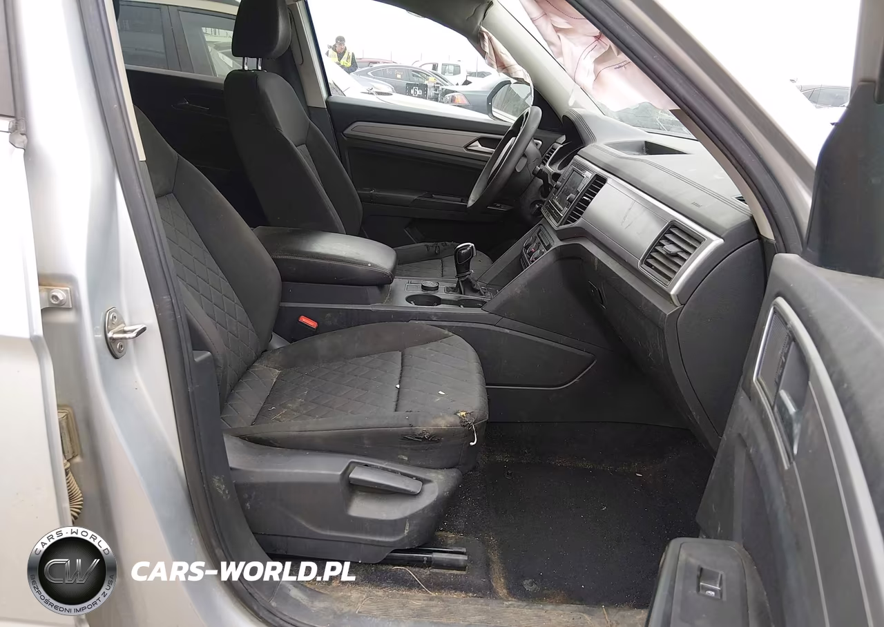 2018 Volkswagen Atlas 3.6L V6 S VIN:1V2GR2CA6JC537166 - 5