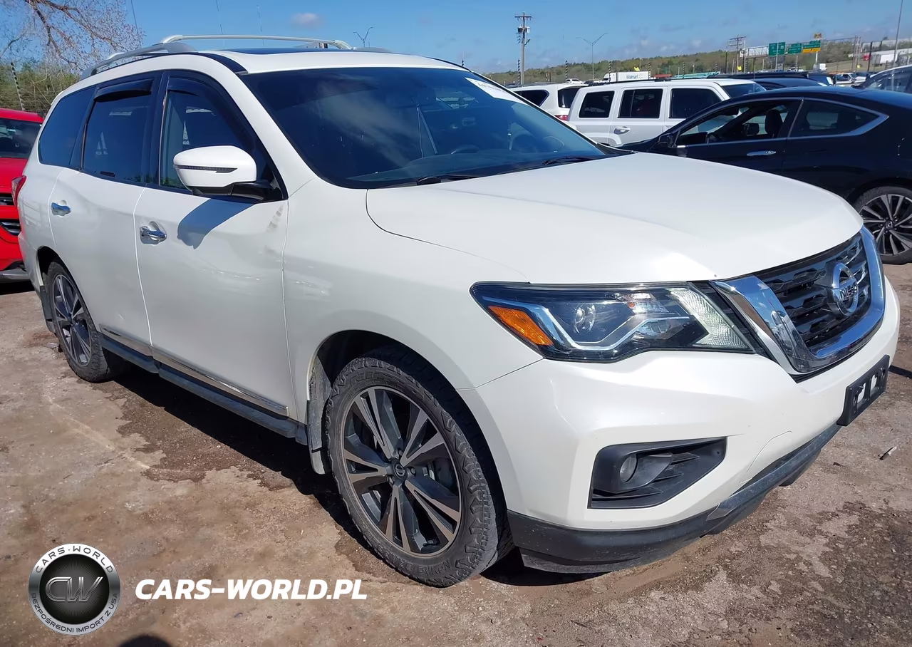 2018 Nissan Pathfinder Platinum