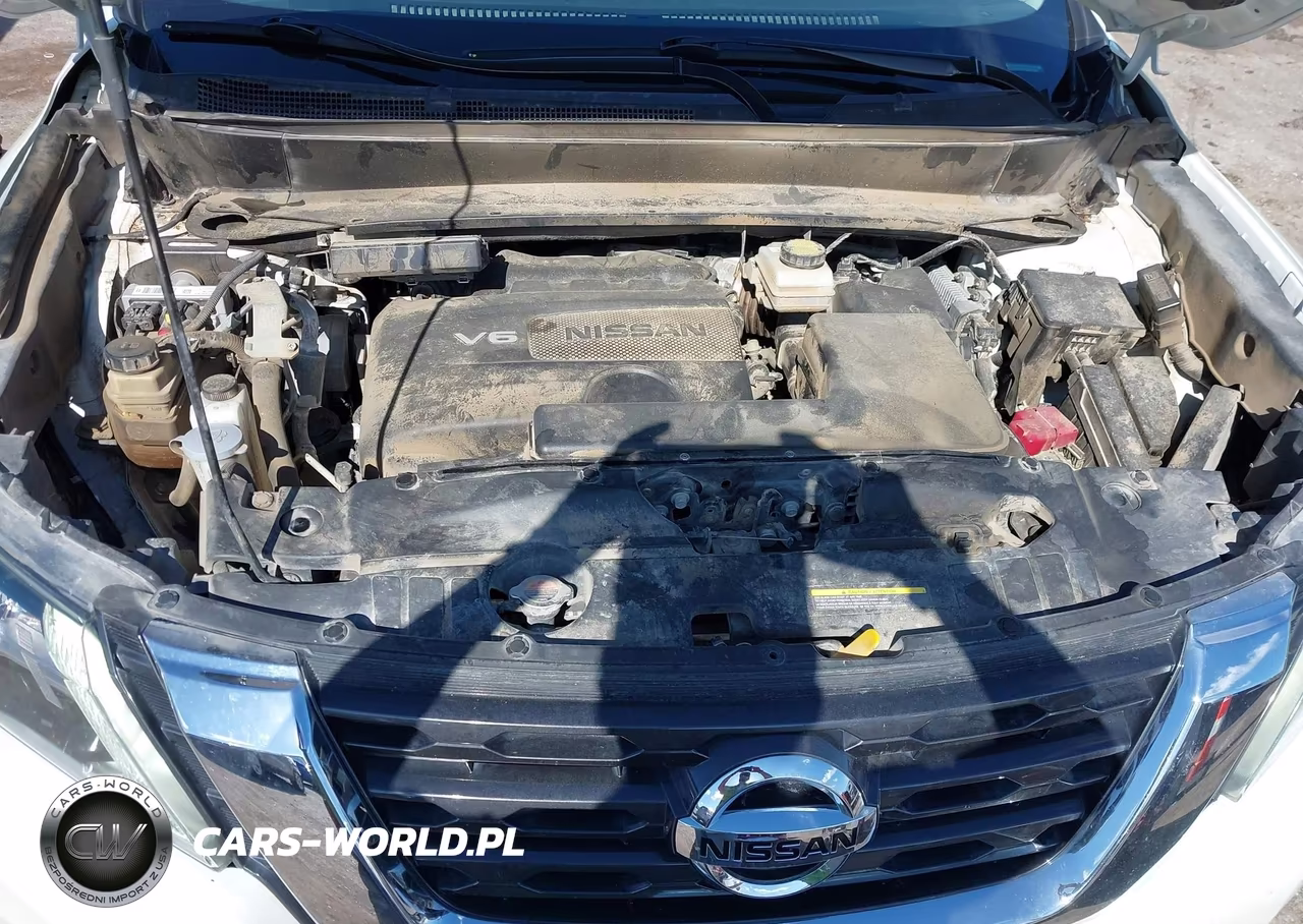 2018 Nissan Pathfinder Platinum VIN:5N1DR2MN7JC657186 - 10