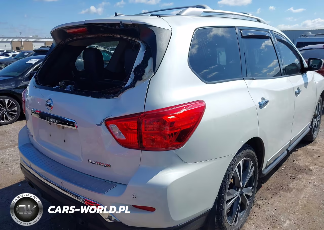 2018 Nissan Pathfinder Platinum VIN:5N1DR2MN7JC657186 - 6