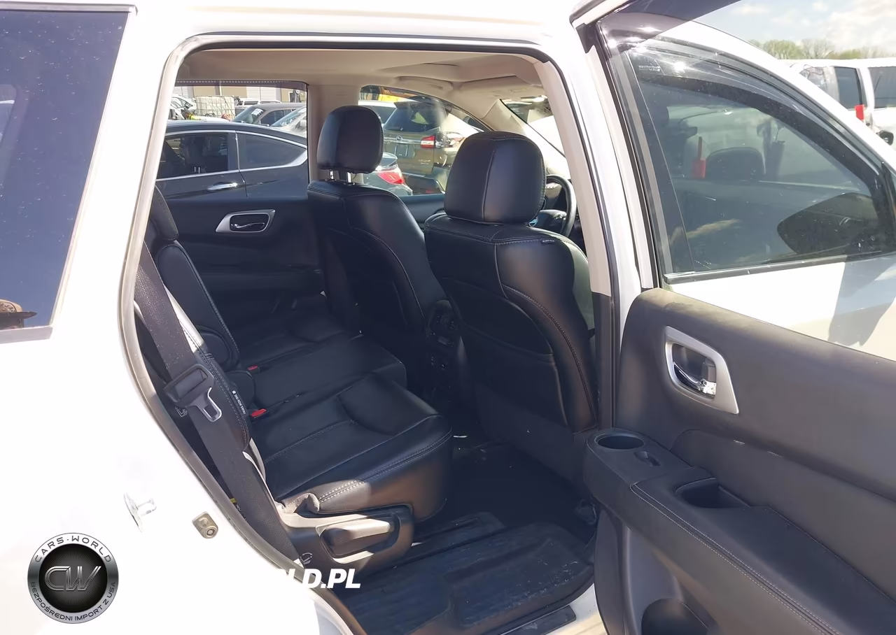 2018 Nissan Pathfinder Platinum VIN:5N1DR2MN7JC657186 - 8