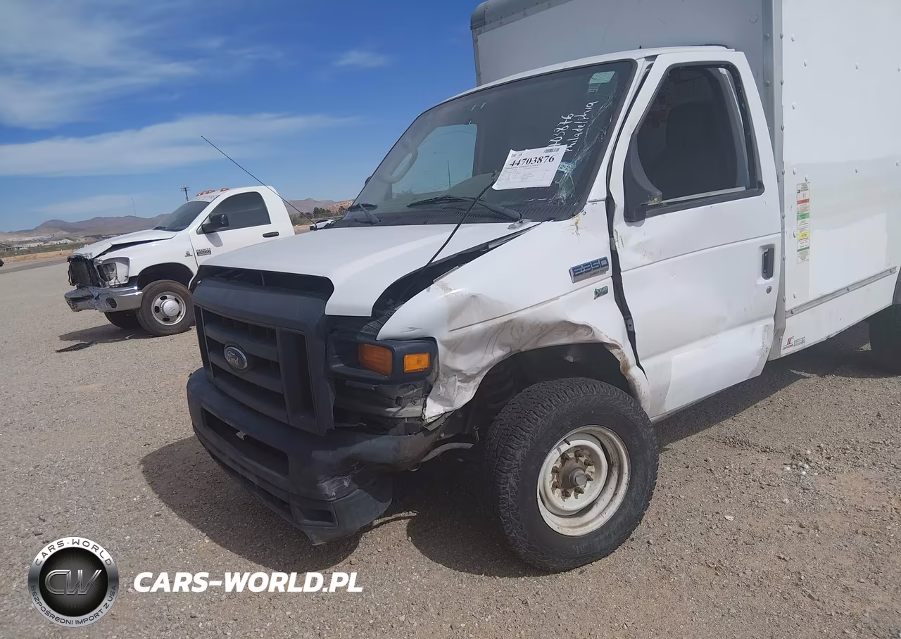 2014 Ford E-350 Cutaway VIN:1FDWE3FL1EDA06335 - 11