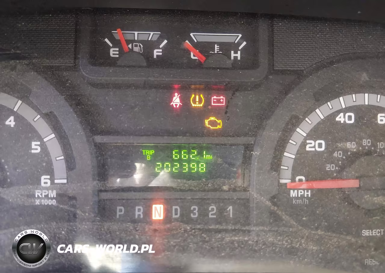 2014 Ford E-350 Cutaway VIN:1FDWE3FL1EDA06335 - 5