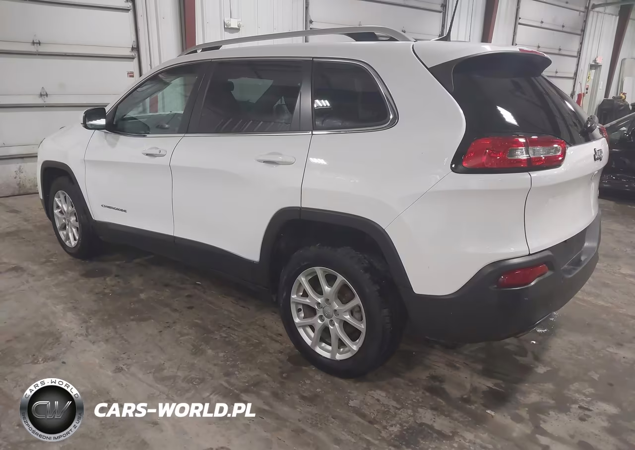 2017 Jeep Cherokee Latitude Fwd VIN:1C4PJLCB4HW574345 - 3
