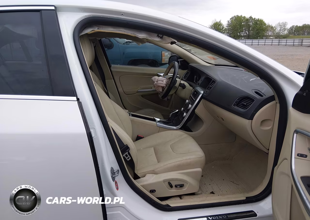 2016 Volvo S60 T5 Drive-E Premier VIN:YV126MFK3G2394206 - 5