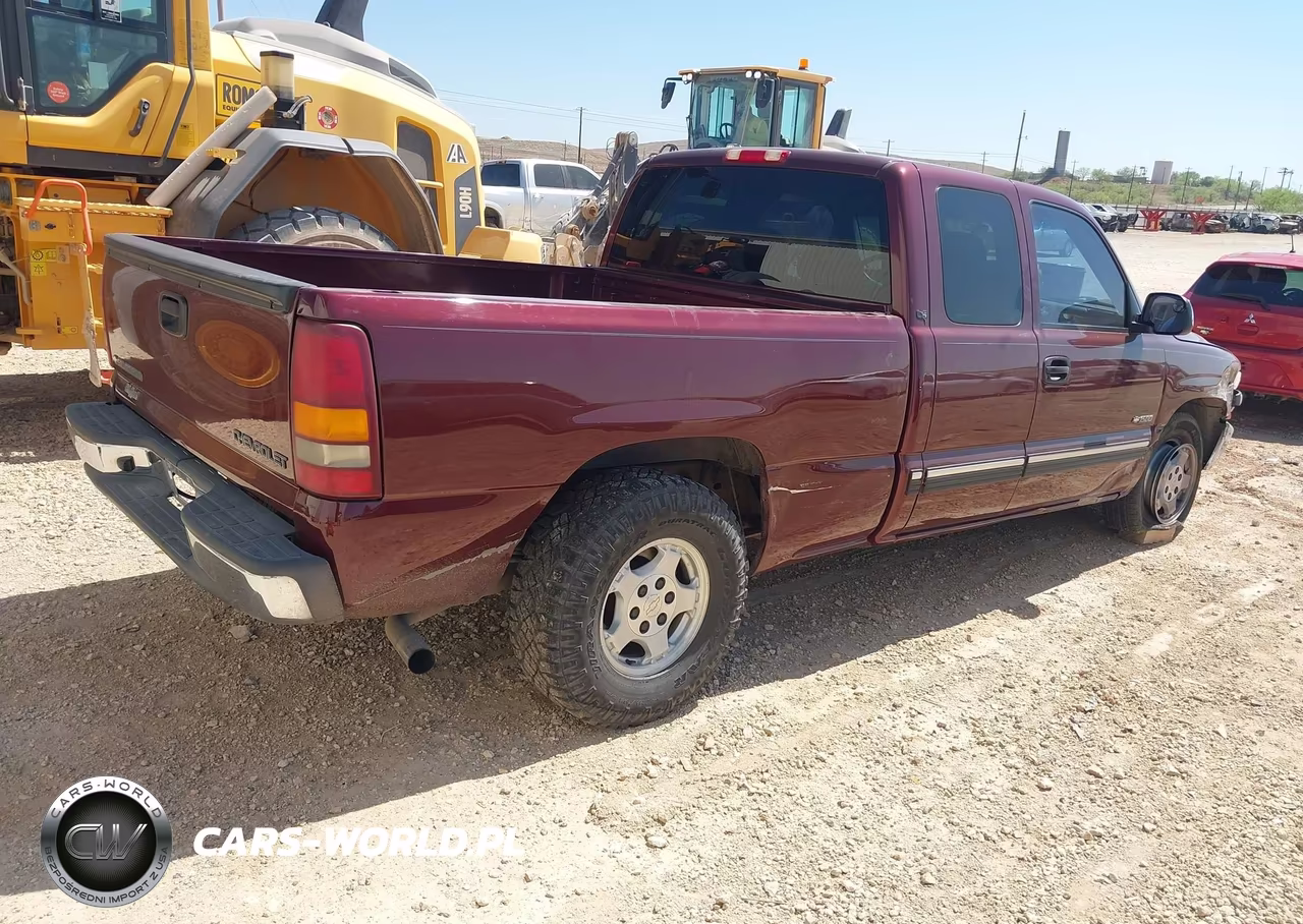 2000 Chevrolet Silverado 1500 Ls VIN:2GCEC19W5Y1380608 - 4