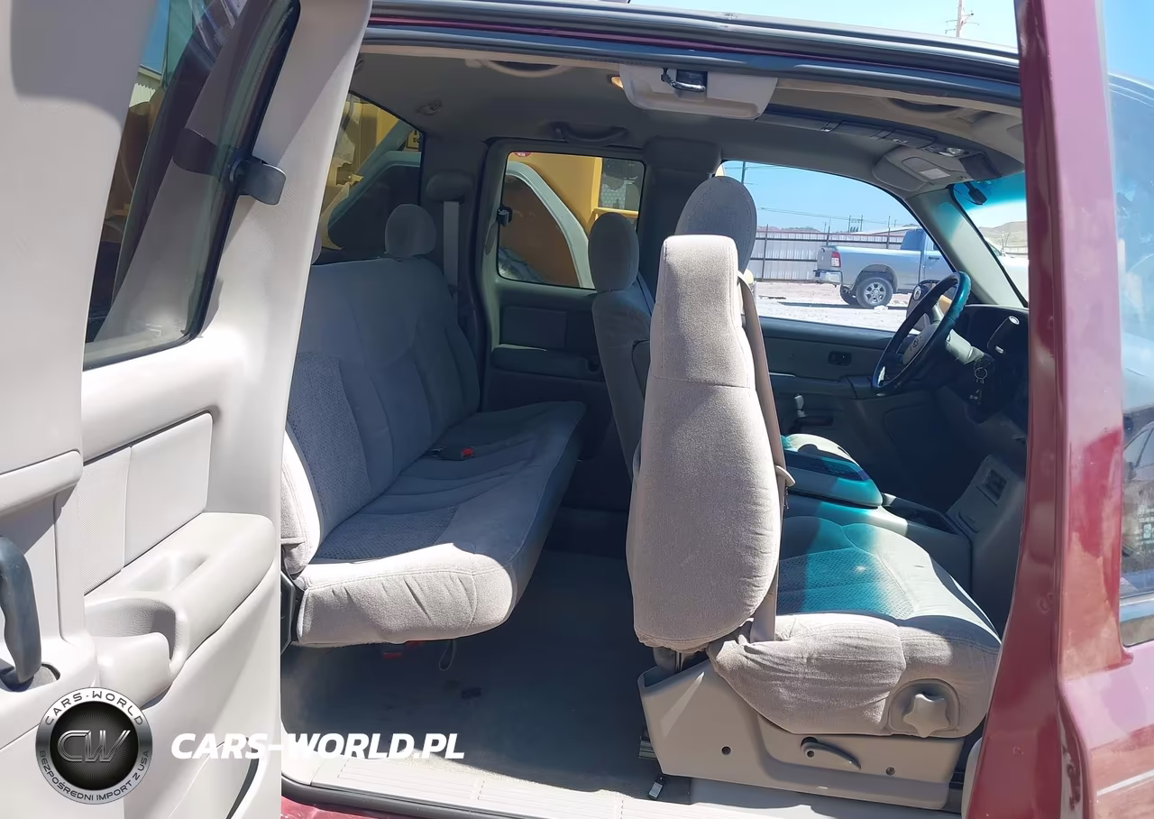 2000 Chevrolet Silverado 1500 Ls VIN:2GCEC19W5Y1380608 - 8