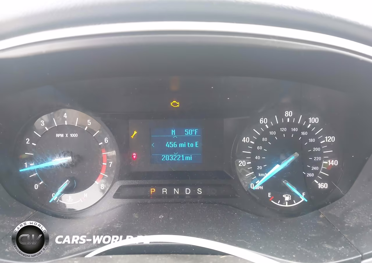 2015 Ford Fusion S VIN:3FA6P0G79FR117325 - 7