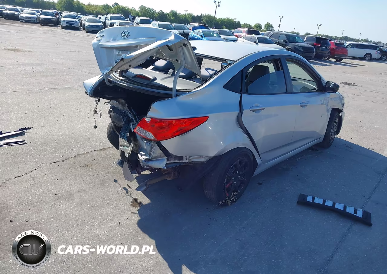 2013 Hyundai Accent Gls VIN:KMHCT4AE4DU331177 - 4