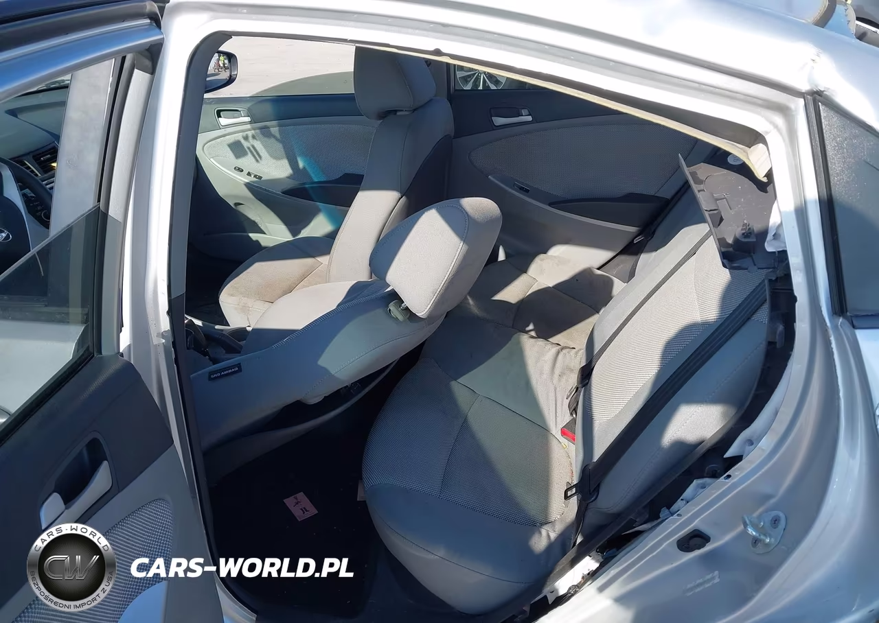 2013 Hyundai Accent Gls VIN:KMHCT4AE4DU331177 - 8