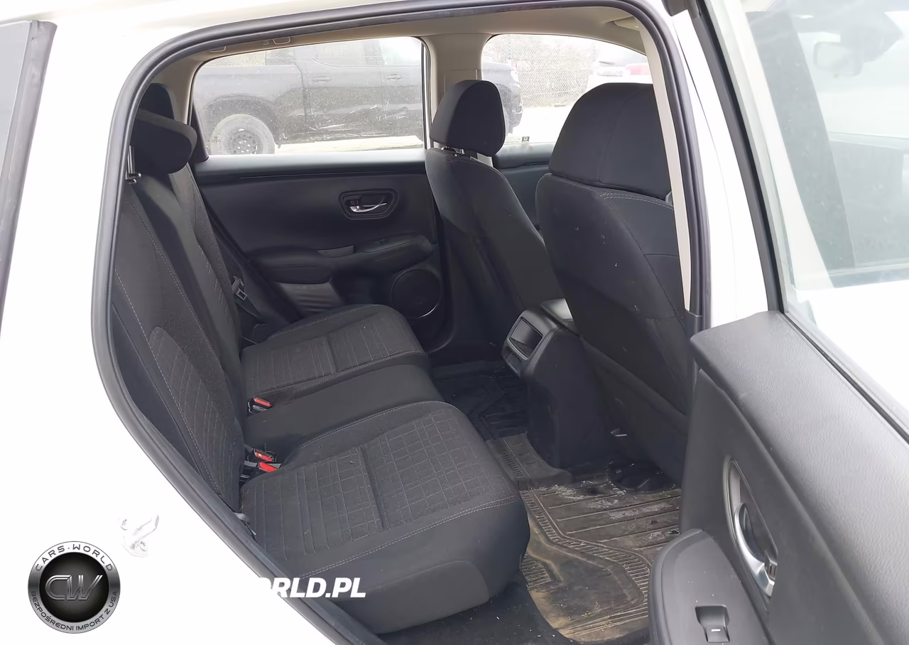 2025 Honda Hr-V Awd Lx VIN:3CZRZ2H30SM761354 - 8