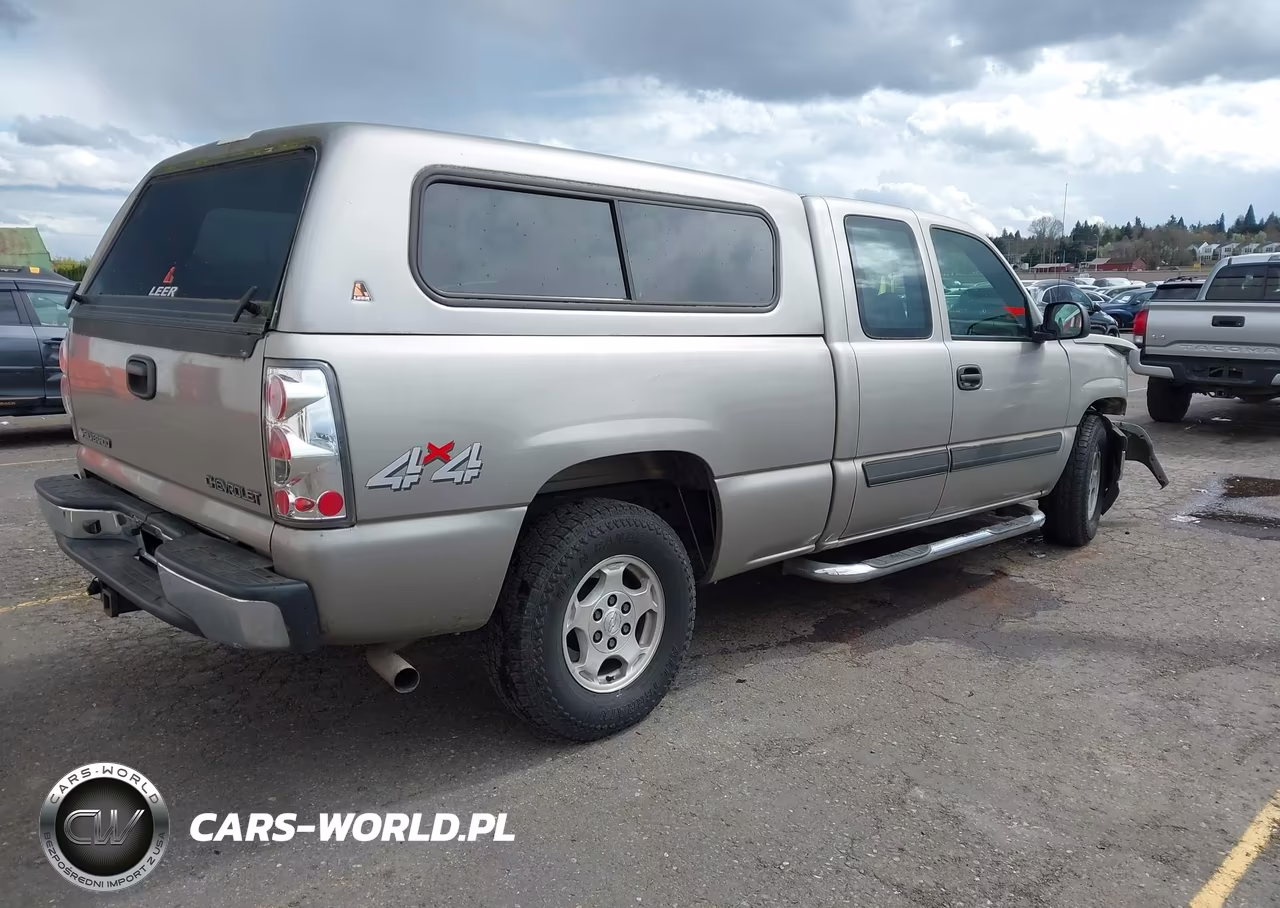 2003 Chevrolet Silverado 1500 Ls VIN:2GCEK19T031104810 - 4