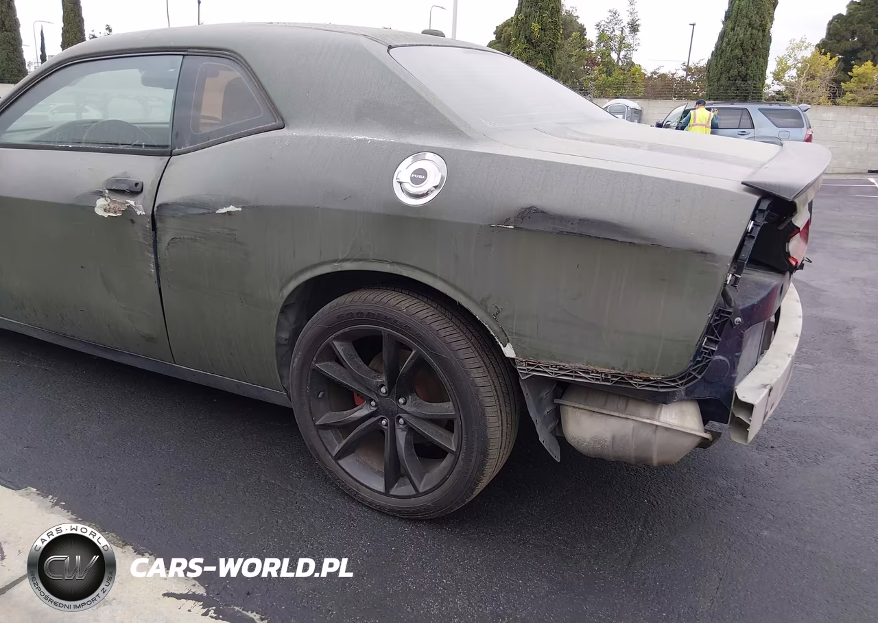 2015 Dodge Challenger Sxt VIN:2C3CDZAG5FH723921 - 6