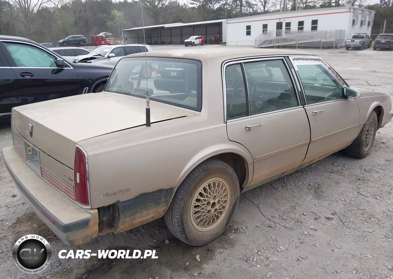 1990 Oldsmobile 98 Regency VIN:1G3CX54C2L4309654 - 4