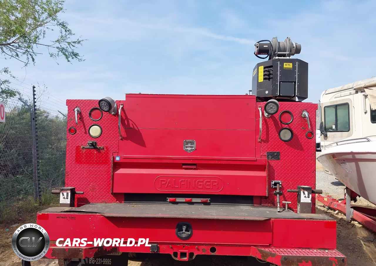 2015 Ford F-550 Chassis Xl VIN:1FD0X5HT1FED10723 - 16