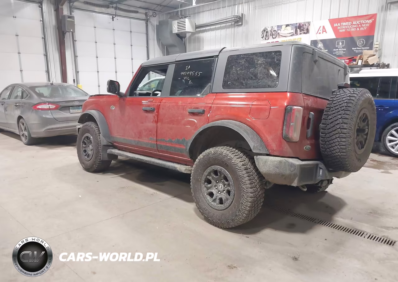 2022 Ford Bronco Wildtrak VIN:1FMEE5DP9NLB68376 - 3