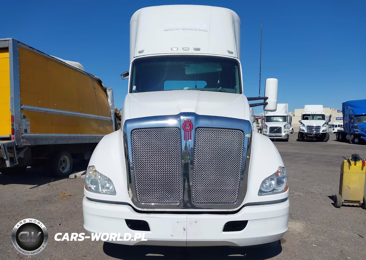 2019 Kenworth T680 VIN:1XKYD49X2KJ219560 - 15