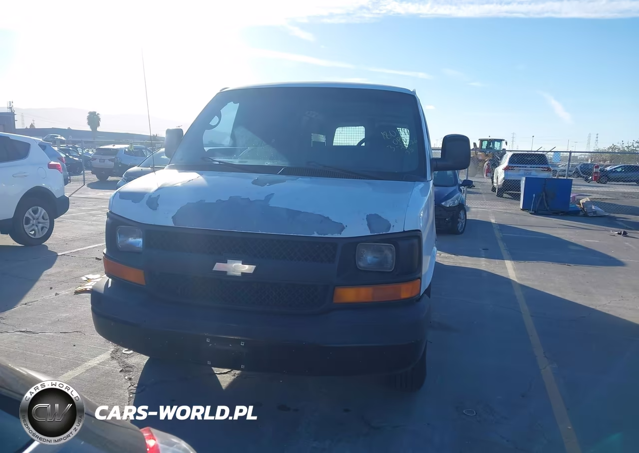 2005 Chevrolet Express VIN:1GCGG25V251269600 - 12
