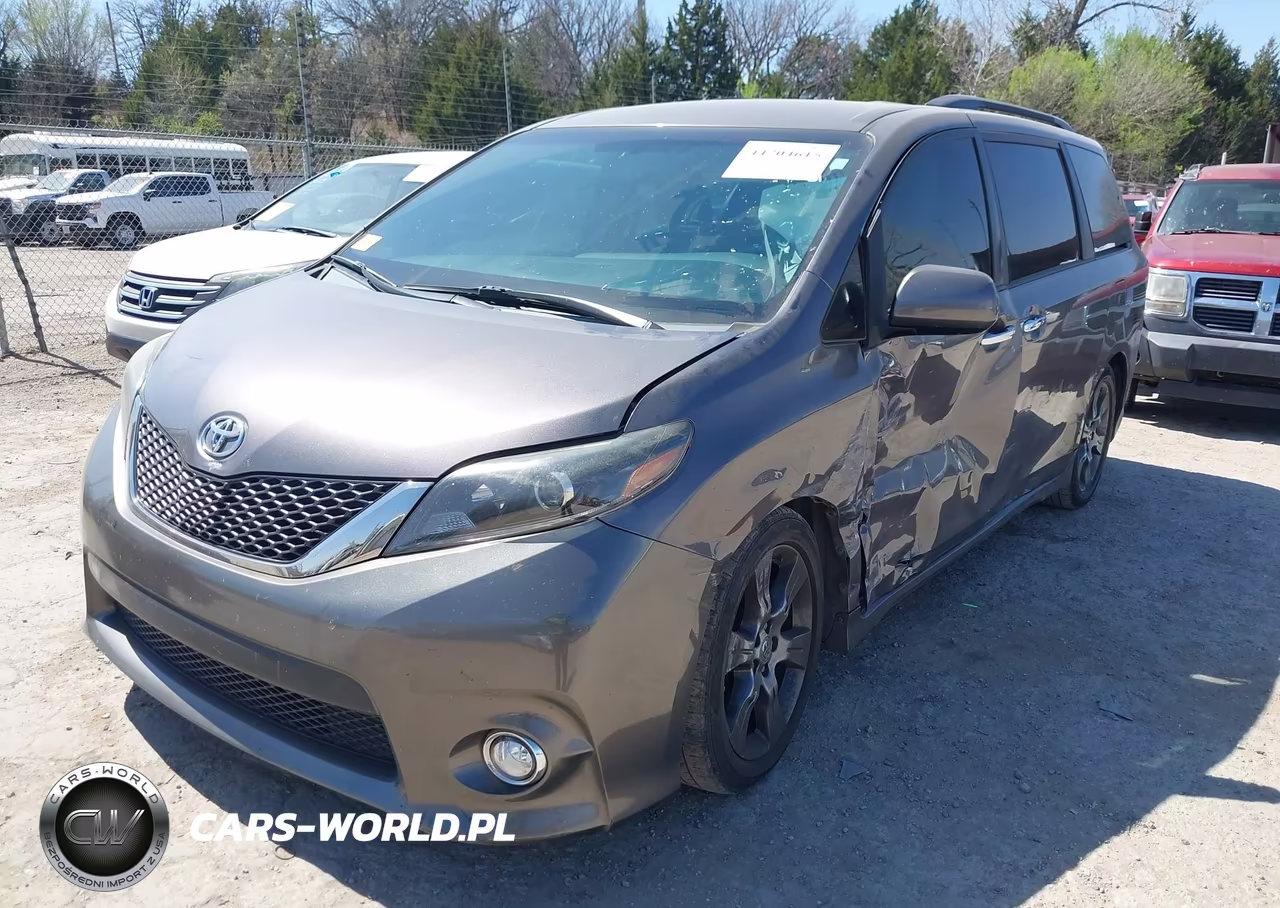 2016 Toyota Sienna Se 8 Passenger VIN:5TDXK3DC8GS700869 - 2