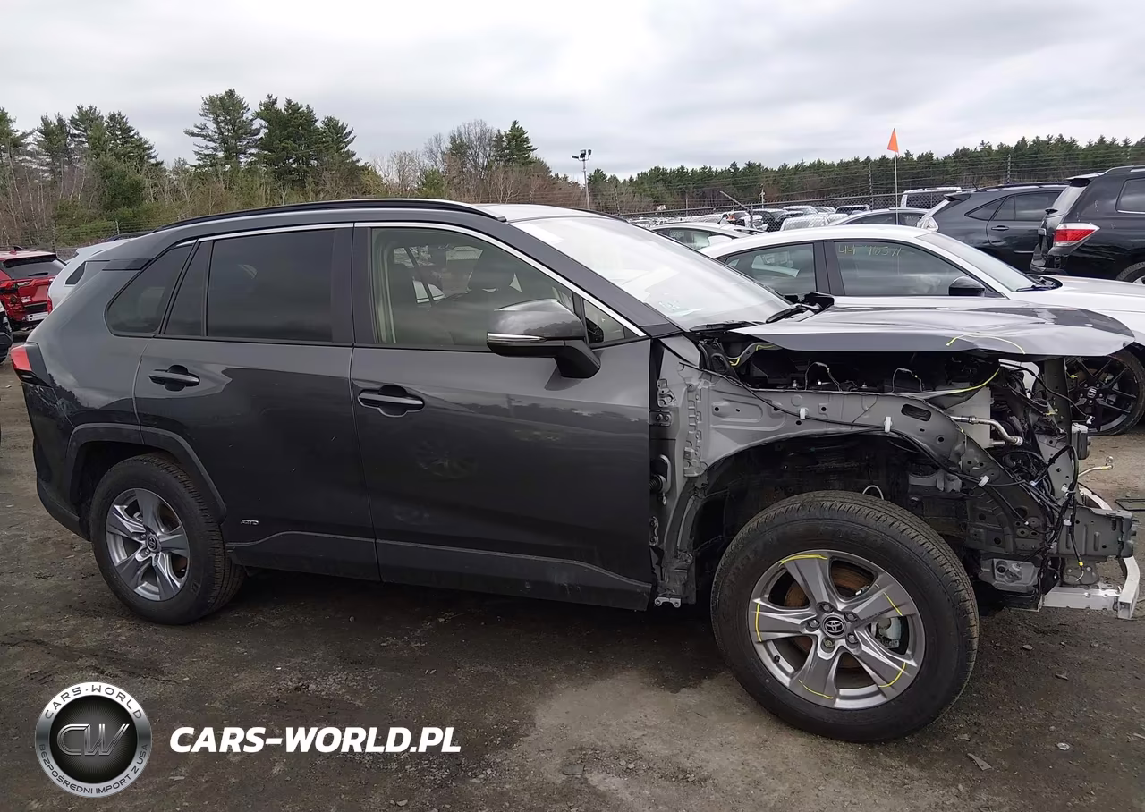 2025 Toyota Rav4 Hybrid Xle VIN:JTMRWRFV9SD332060 - 14